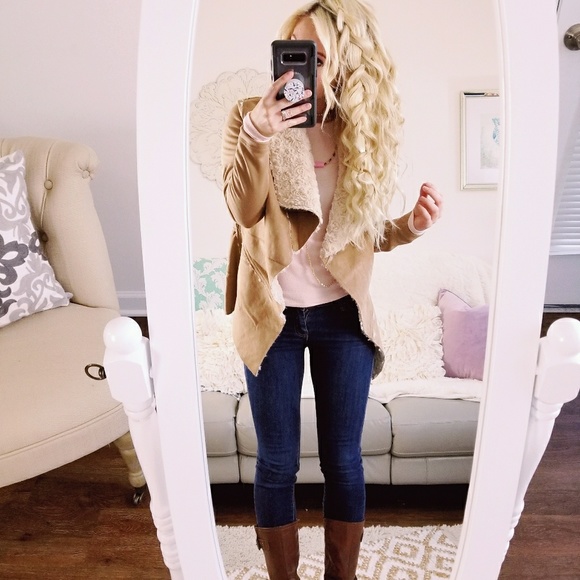 Camel Faux Fur Jacket - Picture 2 of 3